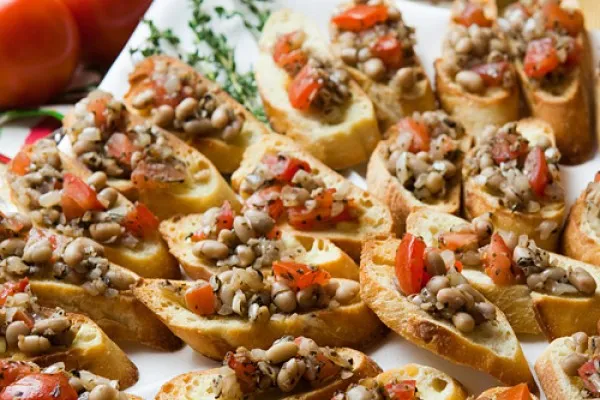 Bruschetta met witte bonen