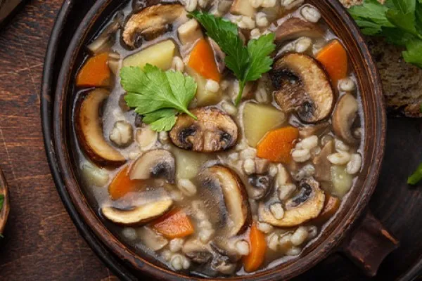 Champignon-gerstesoep