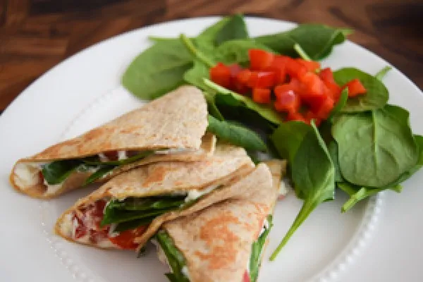 Kleurrijke quesadilla's