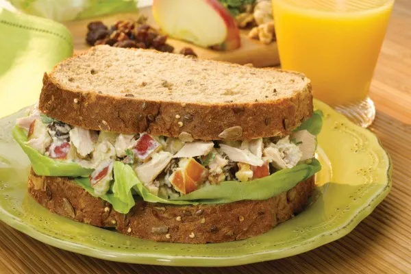 Tonijn-appelsalade-sandwich