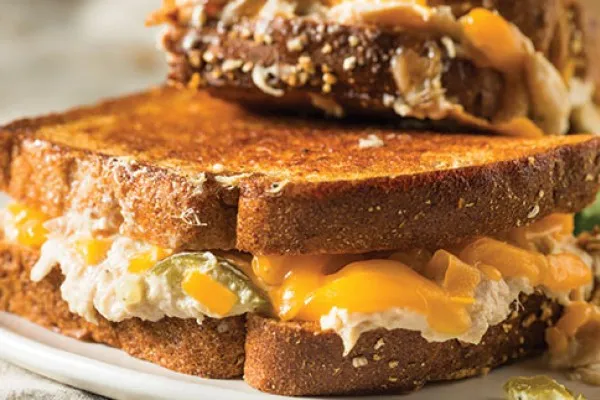 Tonijn-melt-burger