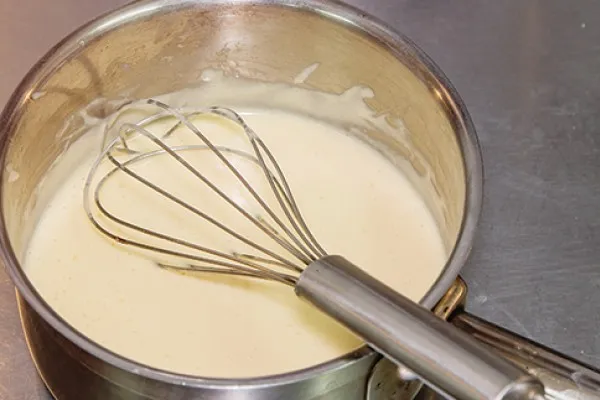 Witte saus, dun