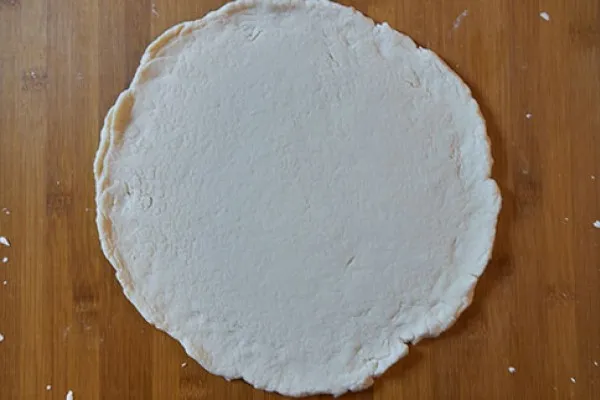 Zelfgemaakte pizzabodem